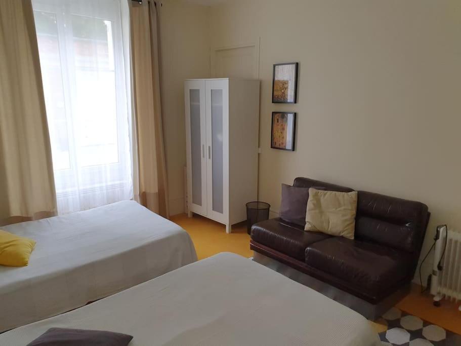 Grand Appartement Proche Cathedrale 4 Pers Reims Zewnętrze zdjęcie